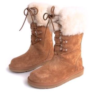 UGG Montclair Boots